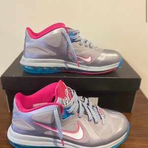 Lebron 9 low Fireberry